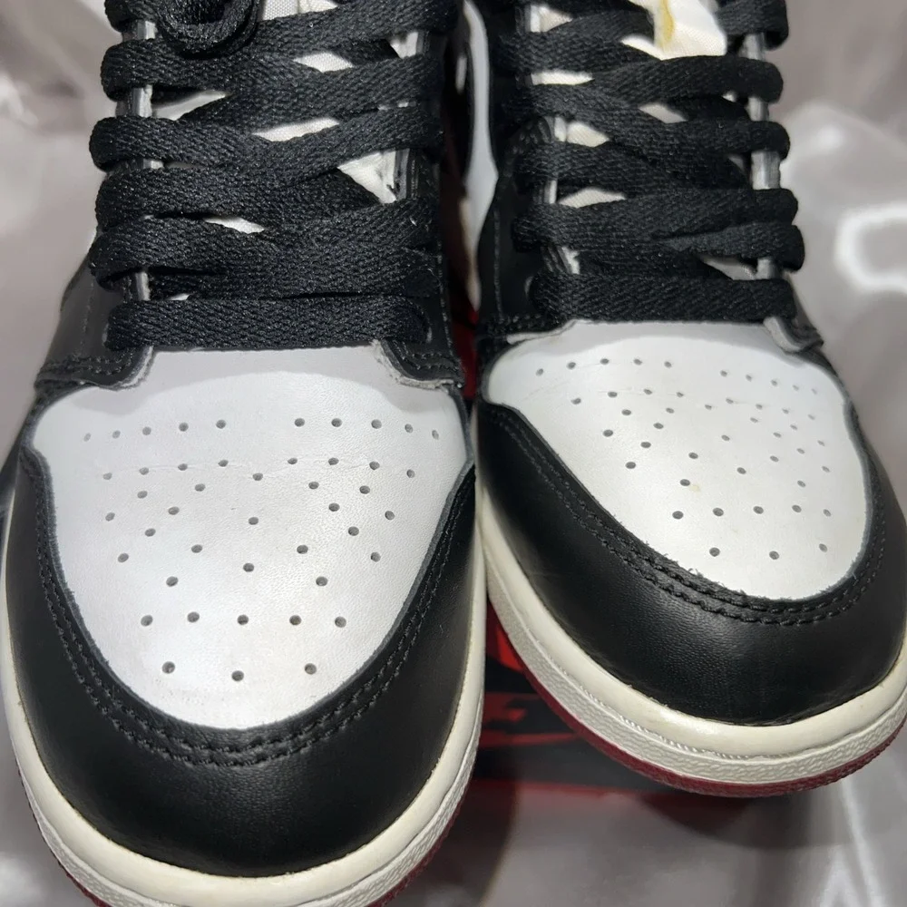 Jordan 1 Retro High OG BG Size 6.5 White/Black-Varsity Red 575441-125 | Preloved